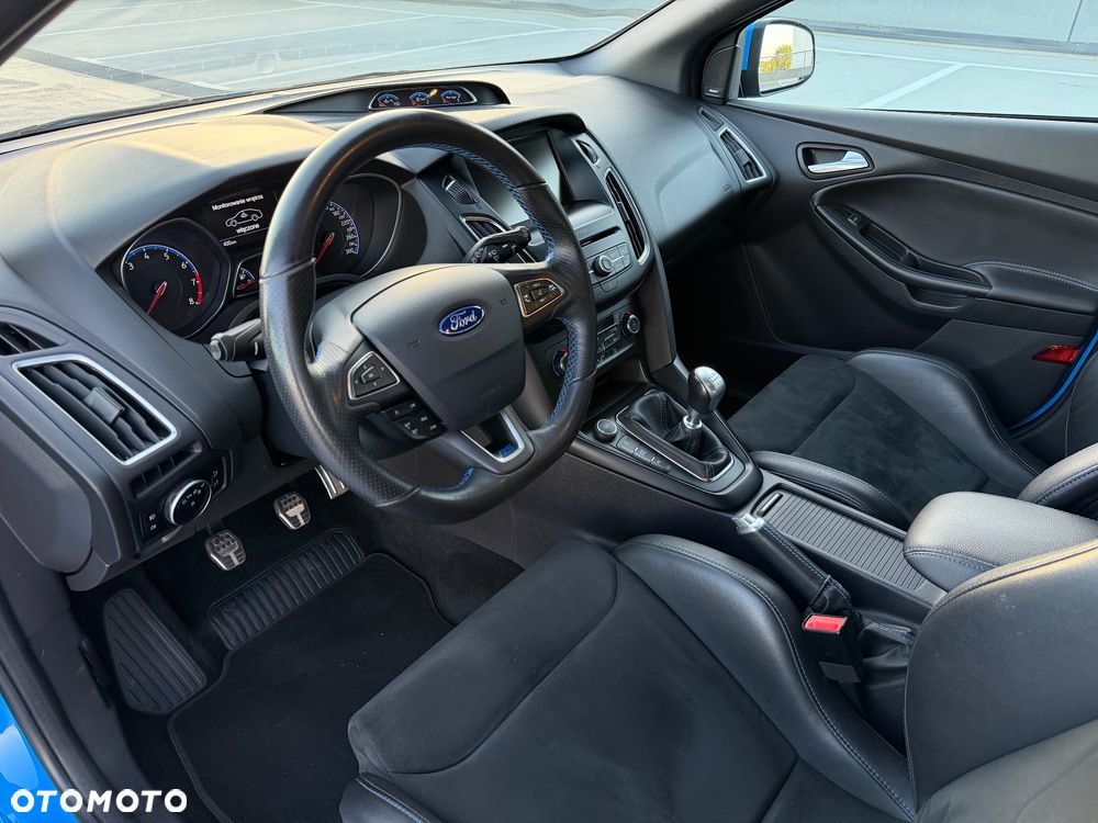 Ford Focus 2.3 EcoBoost RS - 9