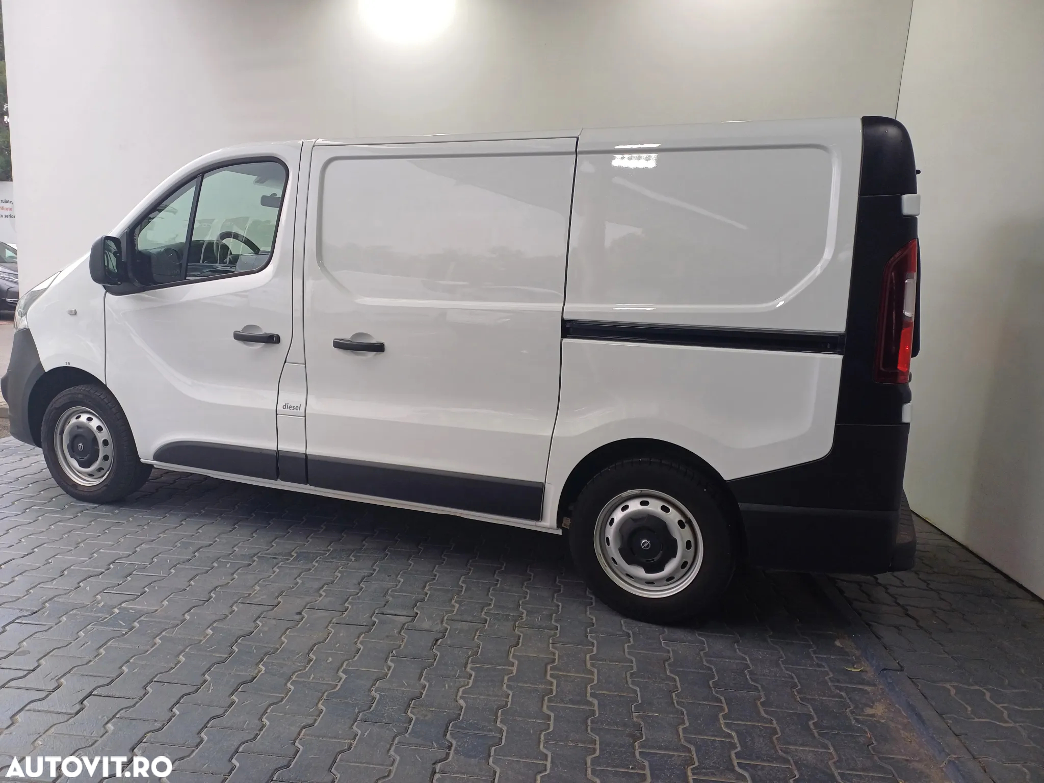 Opel Vivaro - 3