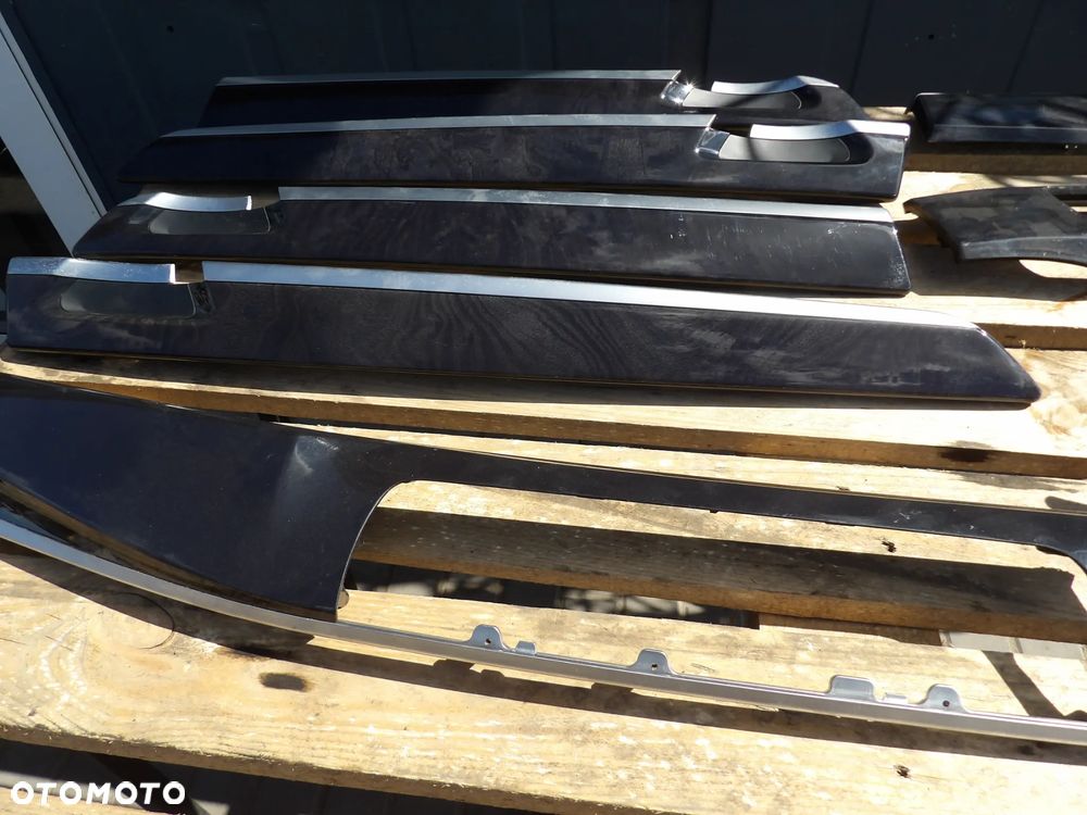 BMW - F01 - KOMPLET LISTEW - DEKORY - DEMONTAŻ - EUROPA - 9113863  9119796  9166934  9151205  9151203  9151206  9151204  9192355 - 3