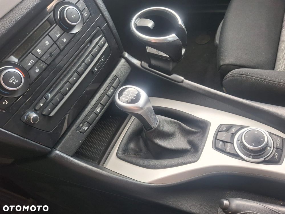 BMW X1 sDrive20d Sport Line - 13