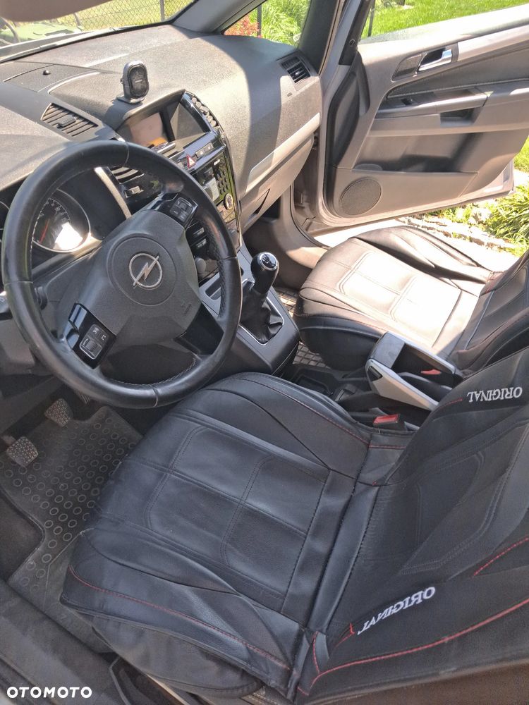 Opel Zafira 1.7 CDTI - 10
