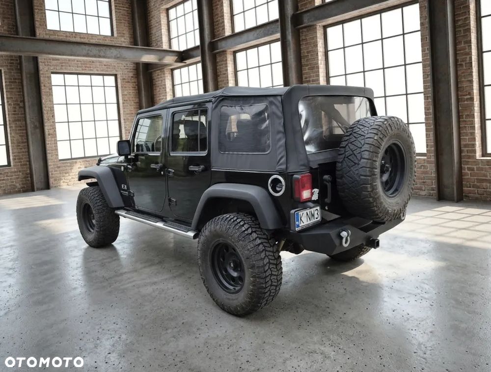 Jeep Wrangler Unlimited 3.8 Sport - 6