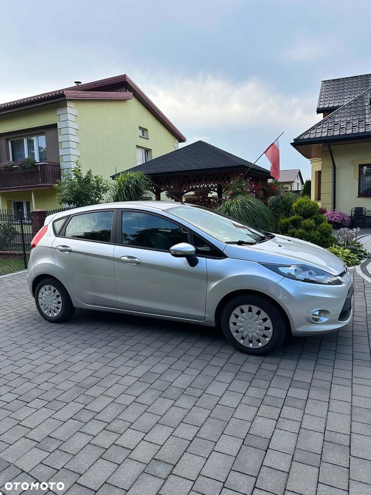 Ford Fiesta 1.6 TDCi ECOneticTitanium ASS - 2