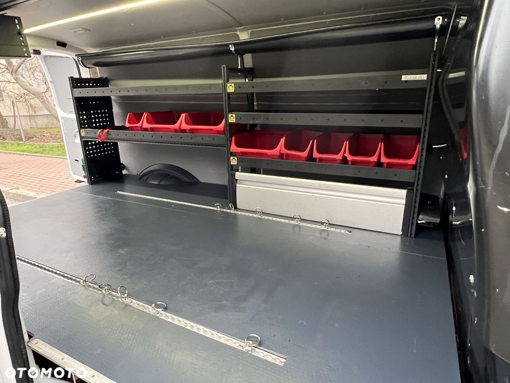 Volkswagen TRANSPORTER T6,1 - 31