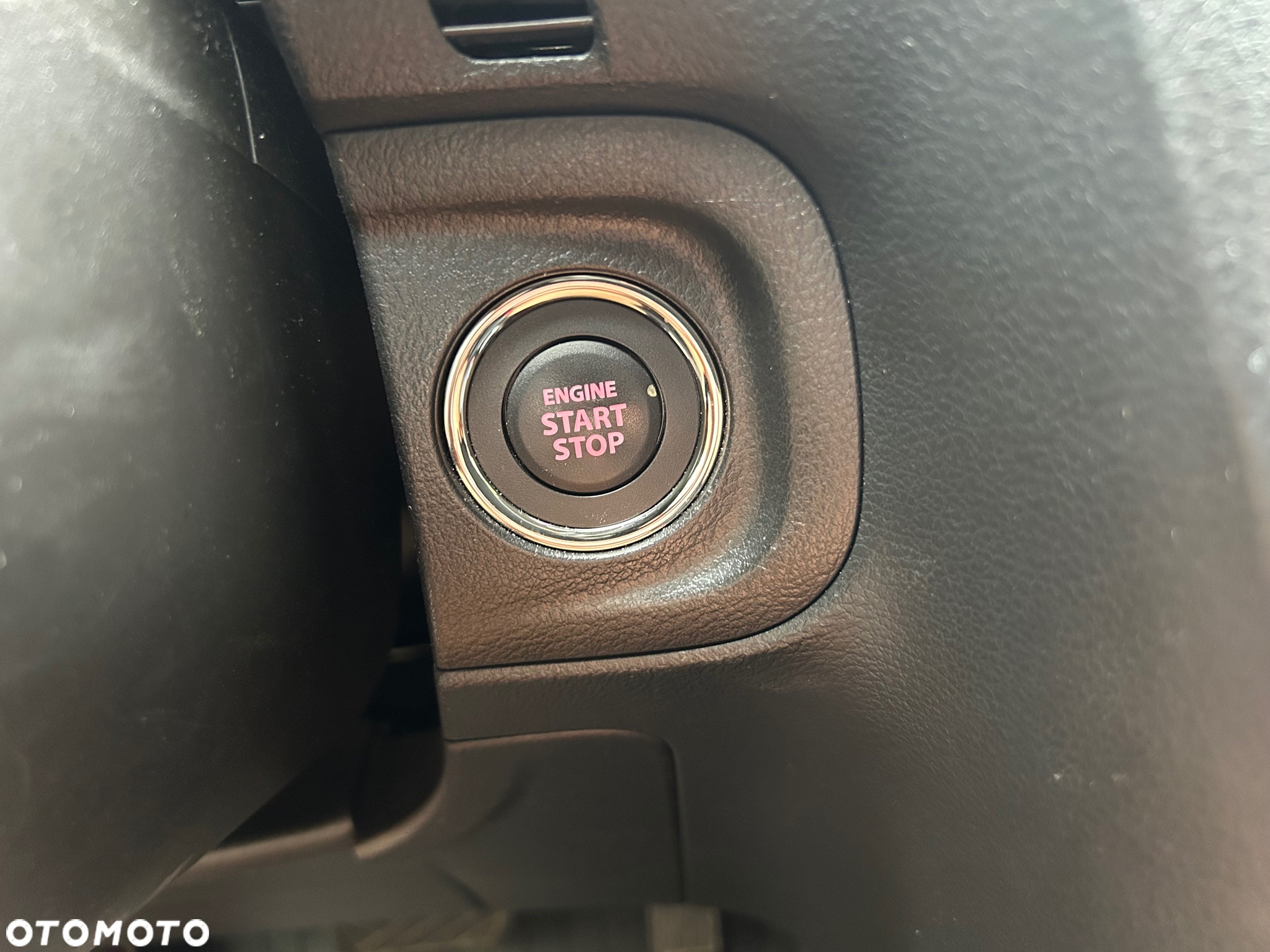 Suzuki Vitara 1.4 Boosterjet SHVS Premium 2WD - 29