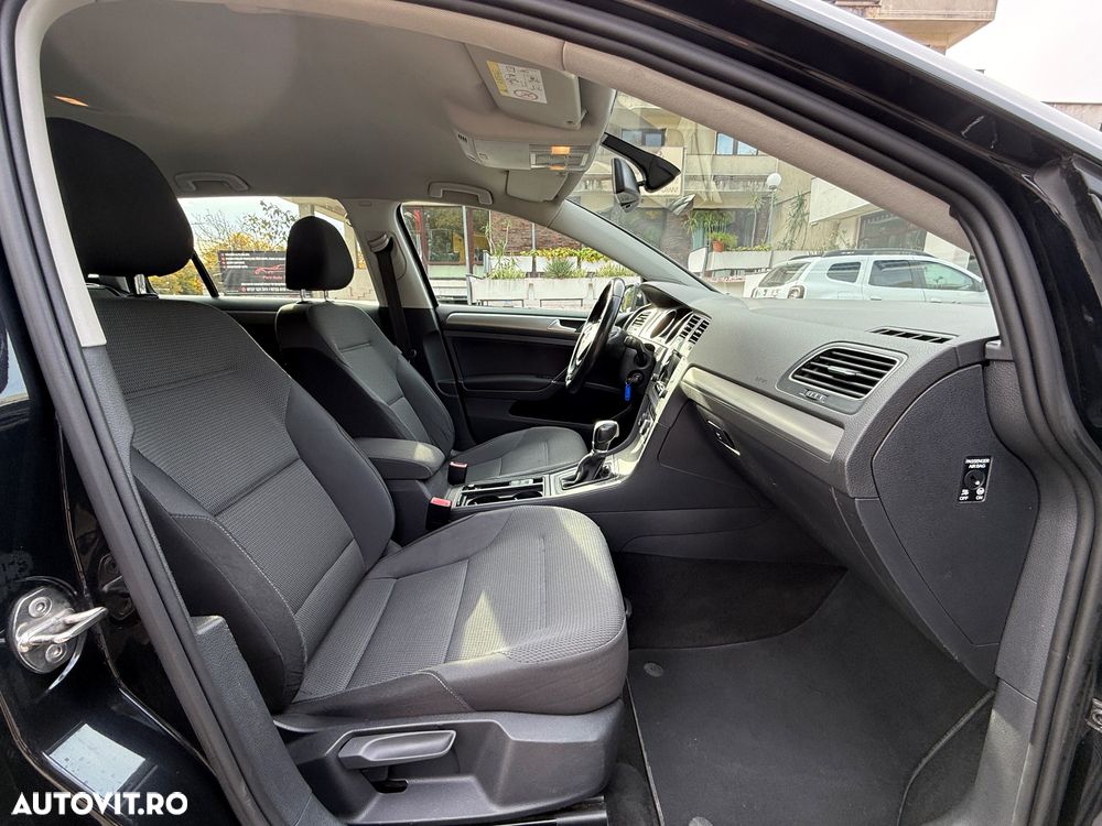 Volkswagen Golf 1.6 TDI DPF BMT DSG Comfortline - 11