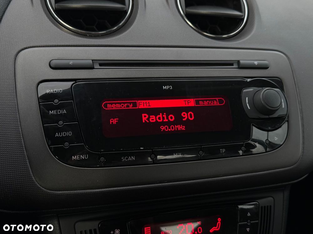 Seat Ibiza 1.4 16V Style - 24