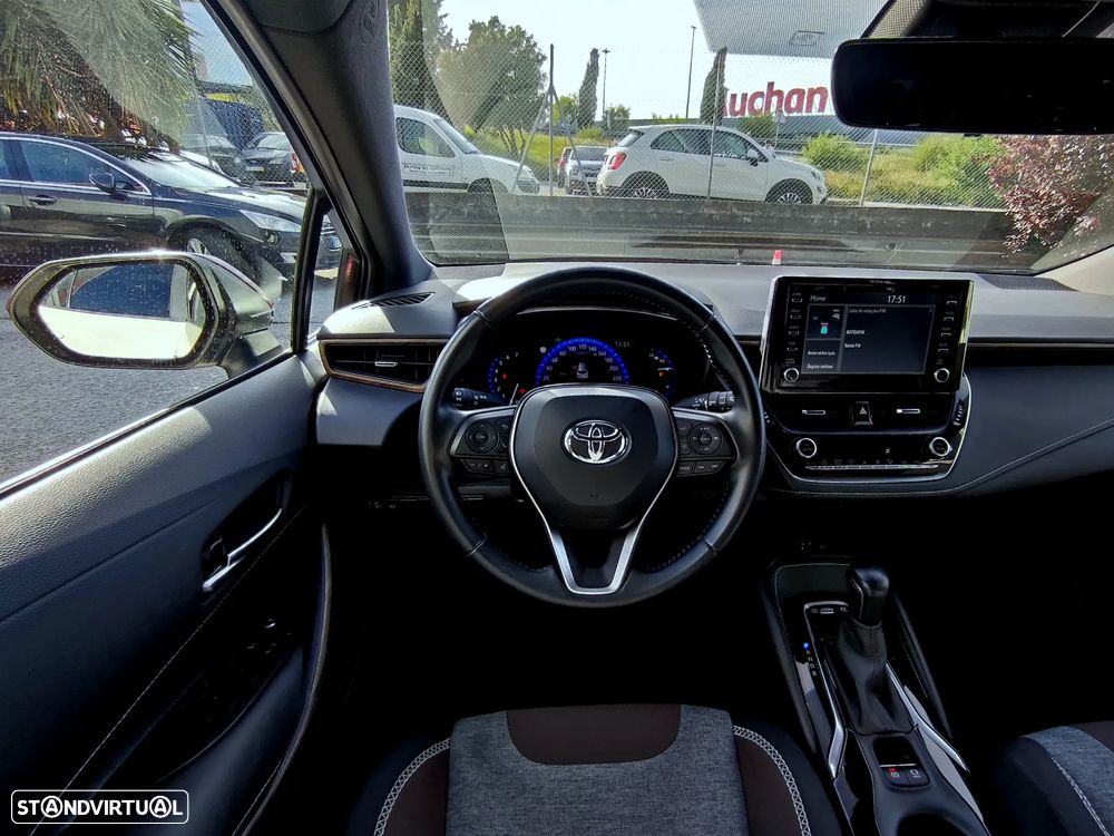 Toyota Corolla Touring Sports 1.8 Hybrid Trek - 6