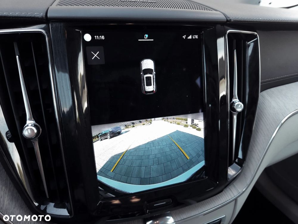 Volvo XC 60 B4 D AWD Inscription - 26