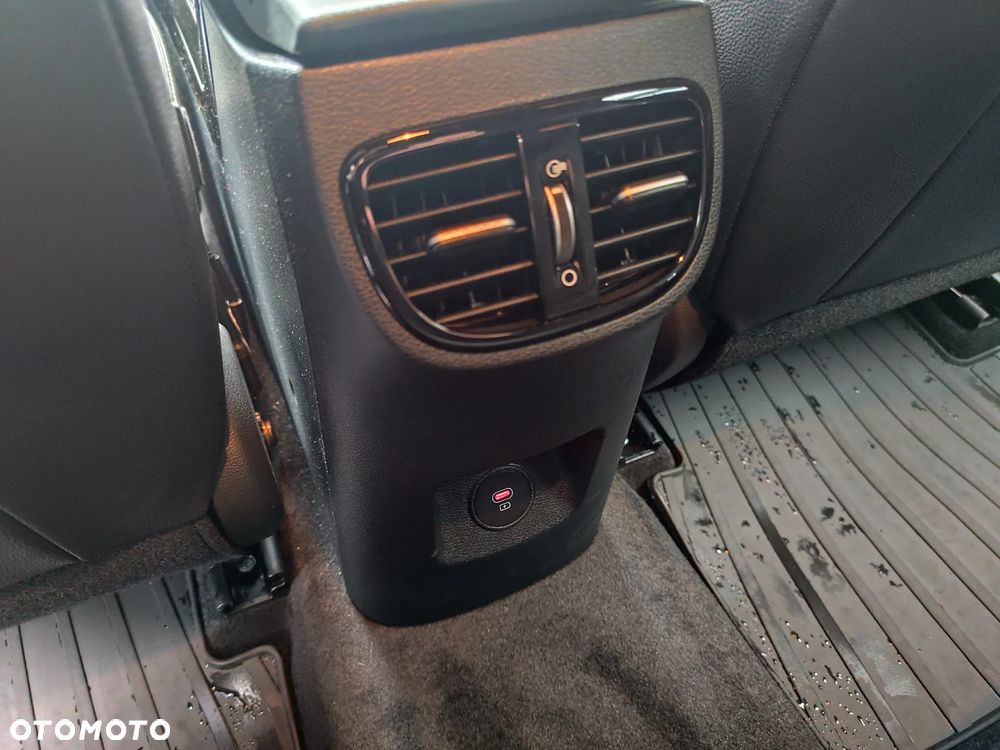 Kia XCeed 1.6 T-GDI Tribute DCT - 18