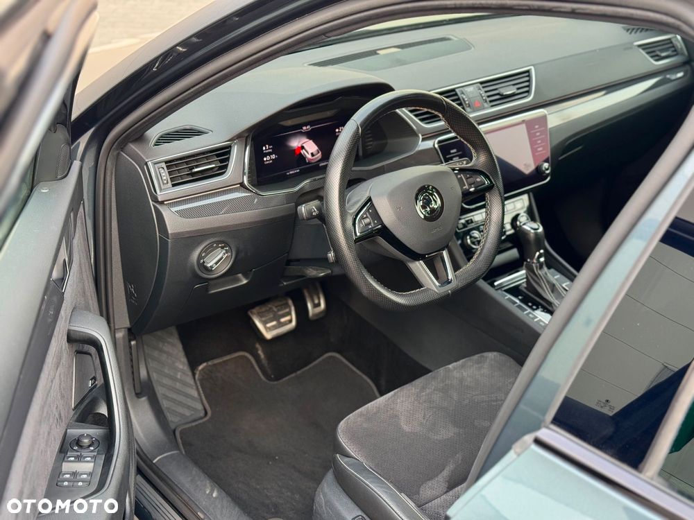 Skoda Superb 2.0 TDI DSG Sportline - 16