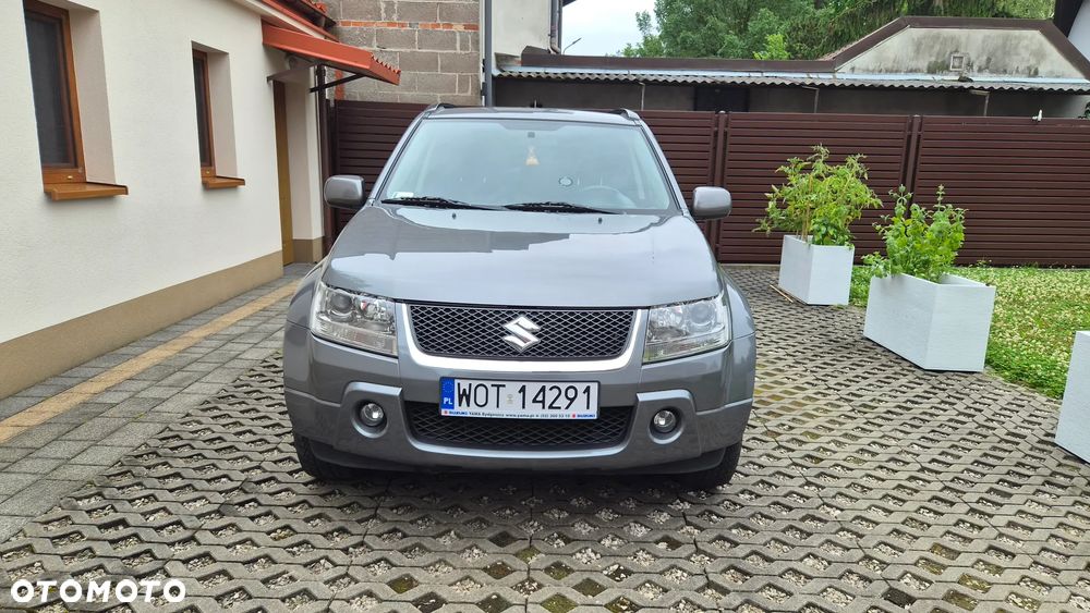 Suzuki Grand Vitara 2.0 Comfort - 3