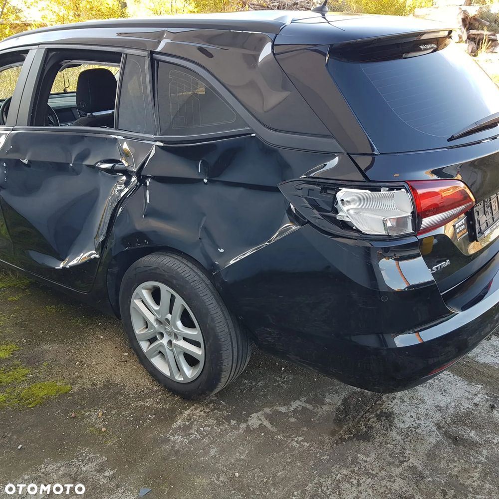 Opel Astra - 10
