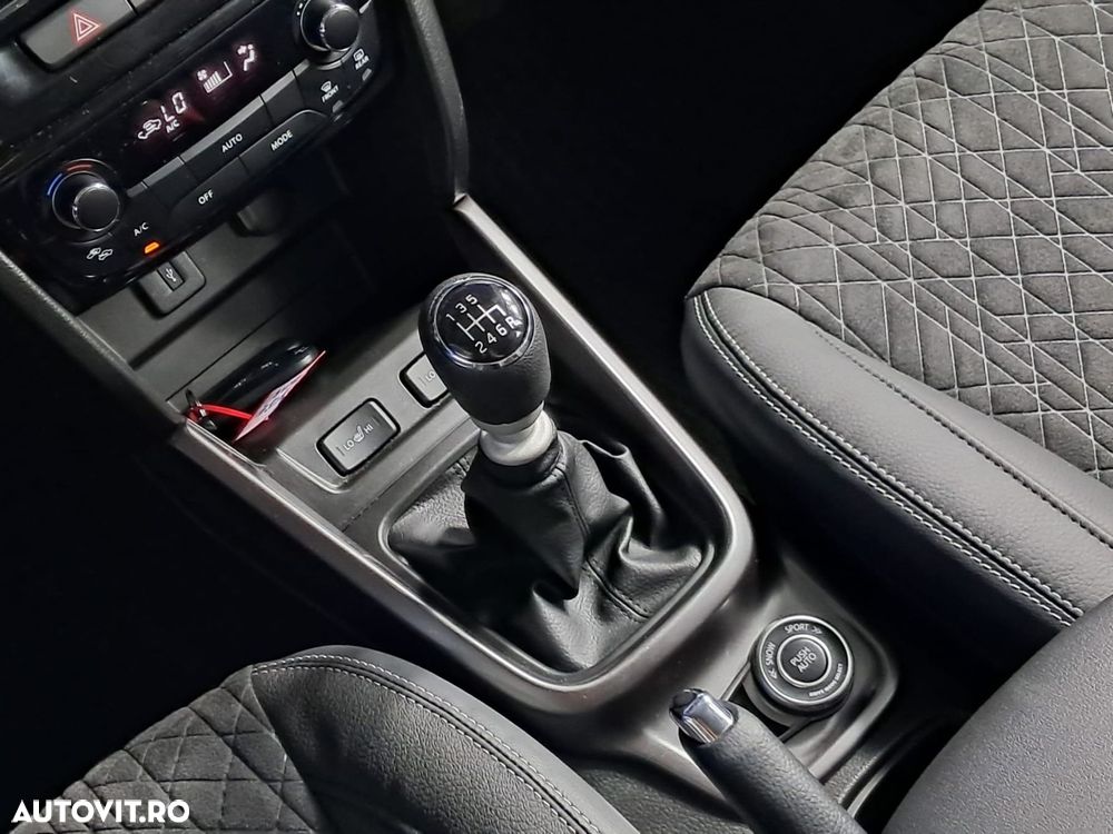 Suzuki Vitara - 23