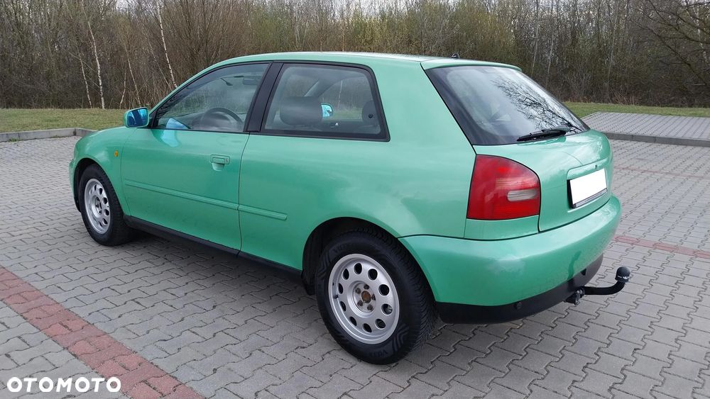 Audi A3 3-drzwiowe 1.6 Ambiente - 4