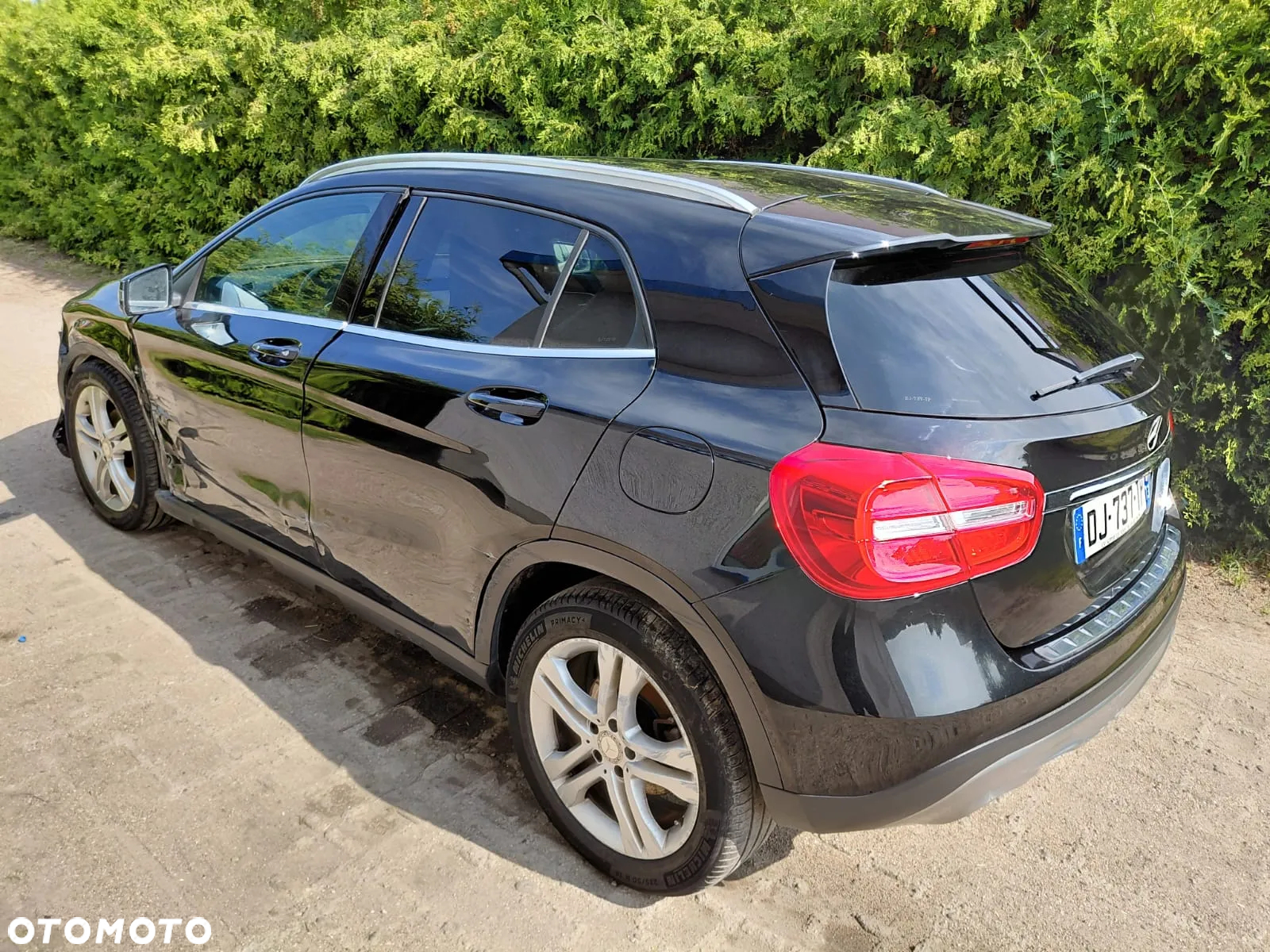 Mercedes-Benz GLA - 12