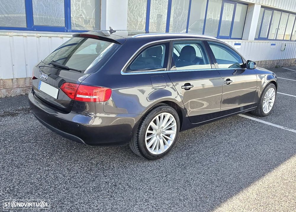 Audi A4 Avant 2.0 TDI exclusive Multitronic - 5