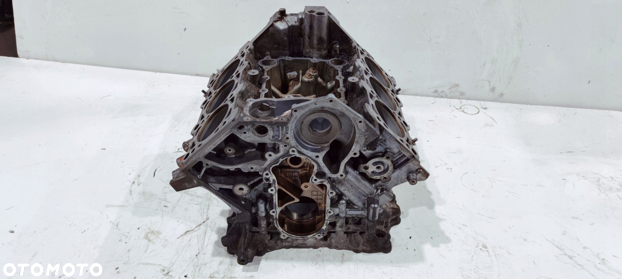 BLOK SILNIKA AUDI A6 C7 A7 A8 2.8 FSI CHV 06E103023AT 06E103032AQ - 2