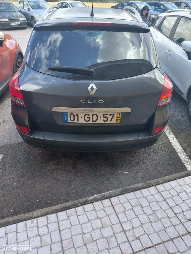 Renault Clio Sport Tourer - 2