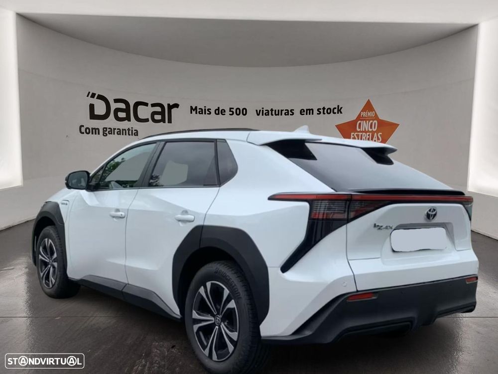 Toyota bZ4X 71,4 kWh Exclusive - 3