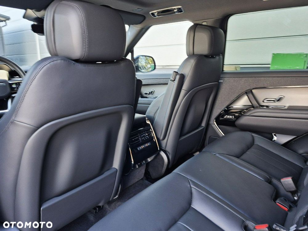 Land Rover Range Rover Sport - 25