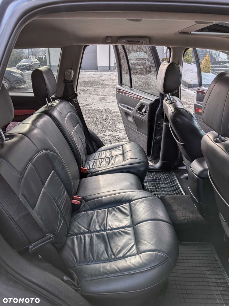 Jeep Grand Cherokee - 3