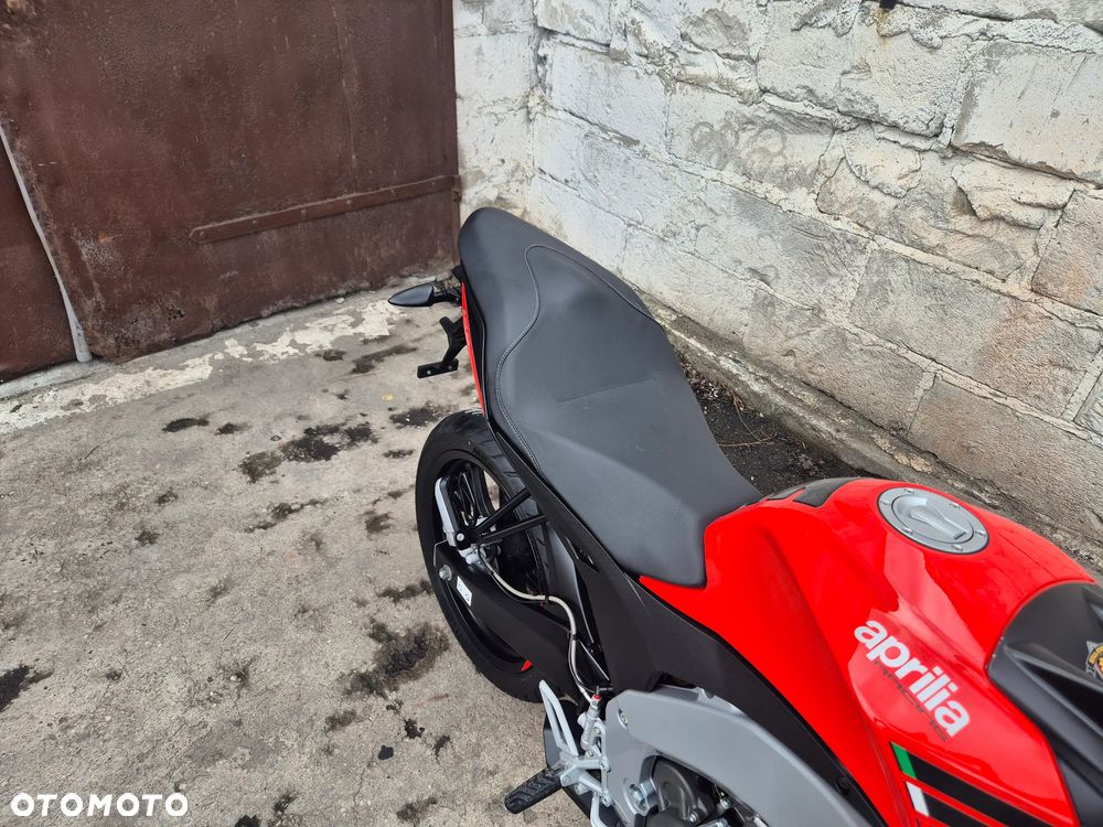 Aprilia Tuono - 7