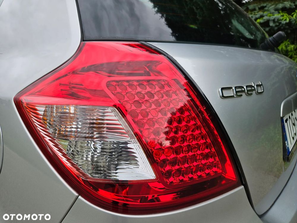 Kia Ceed 1.4 CVVT Attract - 7