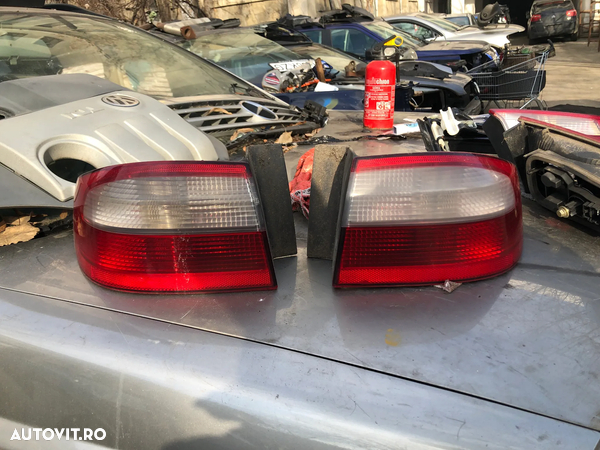 Stop stanga/dreapta aripa haion Renault Laguna 2 non facelift