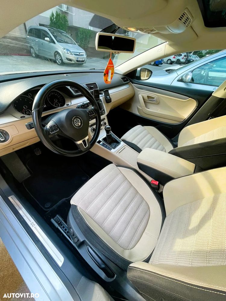 Volkswagen Passat CC - 7