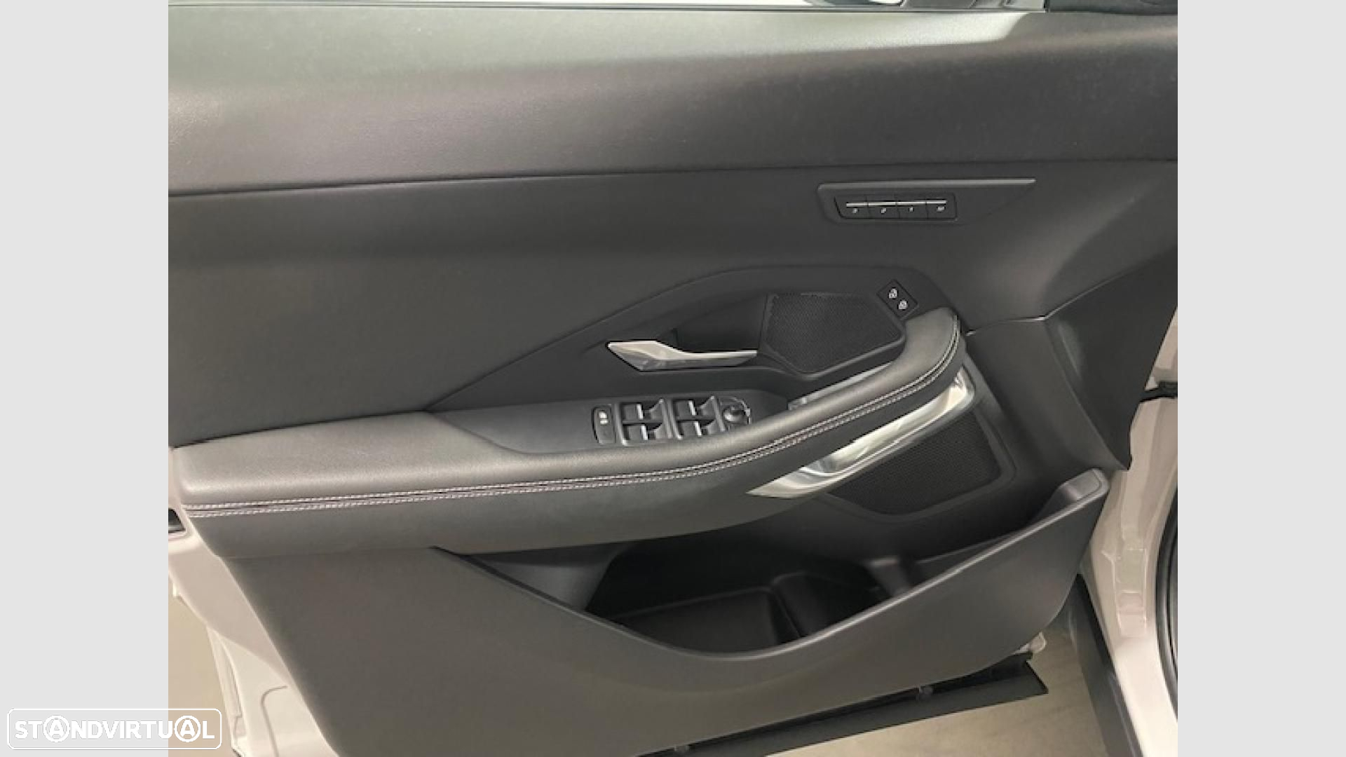 Jaguar E-Pace 1.5 P160 R-Dynamic S Aut. - 9