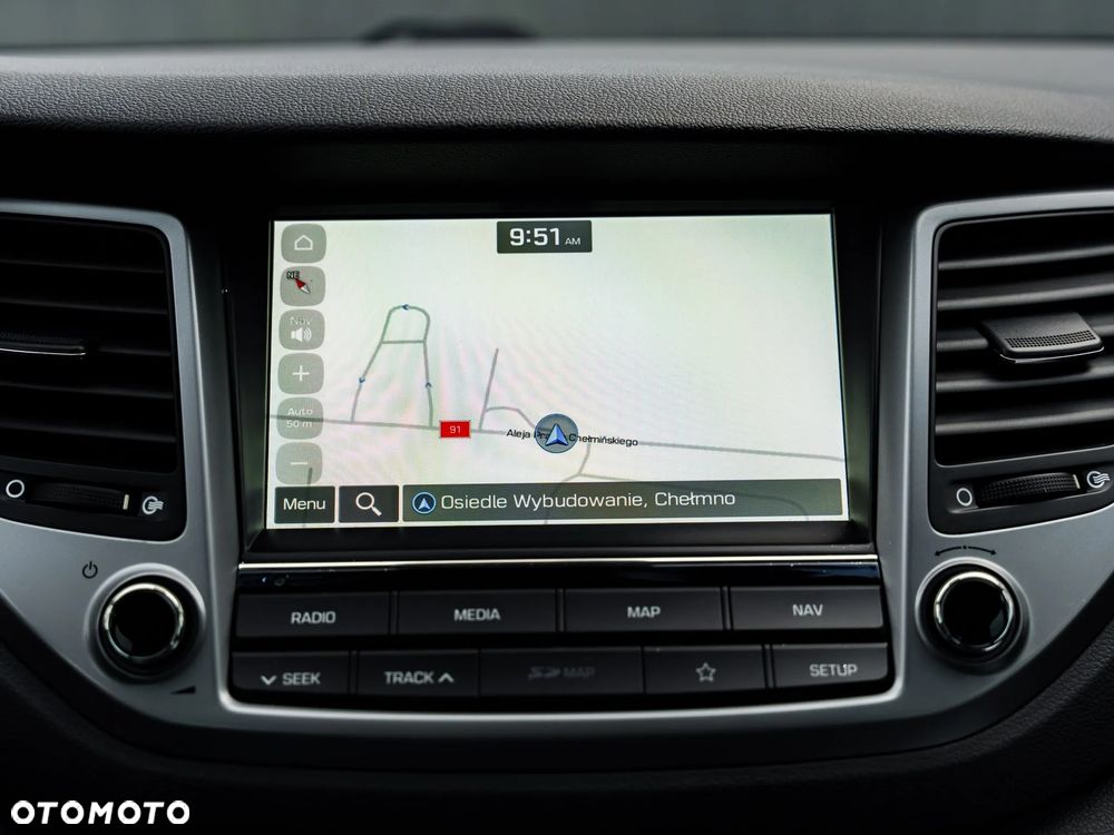 Hyundai Tucson blue 1.7 CRDi 2WD DCT Premium - 24