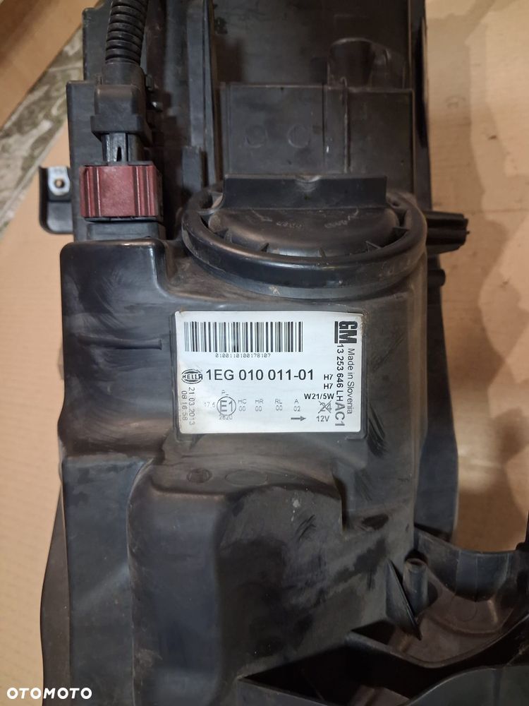 Lampa przód OPEL ASTRA IV J prawa lewa 1EG010011-01   1EG010011-02 - 5