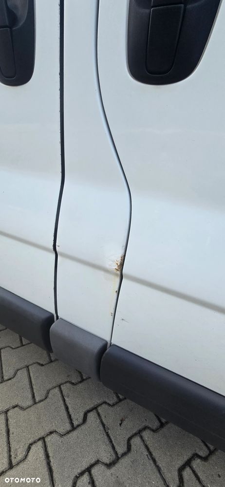 Opel Vivaro - 5