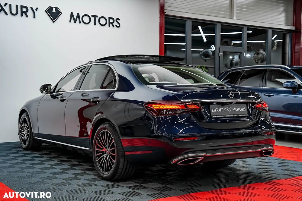Mercedes-Benz E 220 d 4MATIC 9G-TRONIC Exclusive - 8