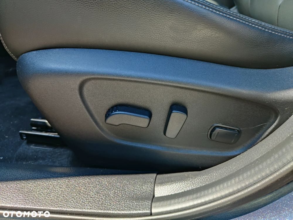 Nissan X-Trail - 10