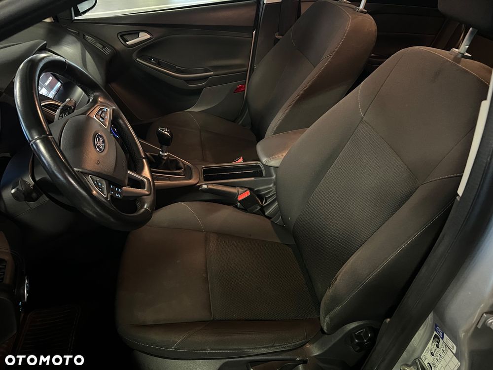 Ford Focus 1.5 EcoBoost Start-Stopp-System Business Edition - 16