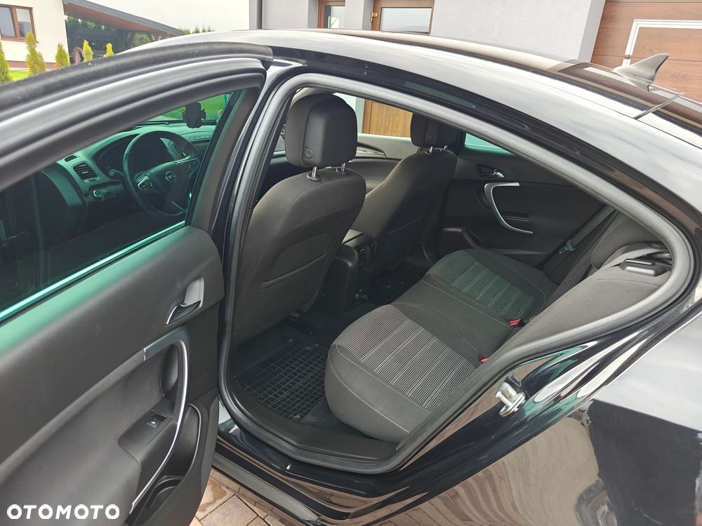 Opel Insignia - 8