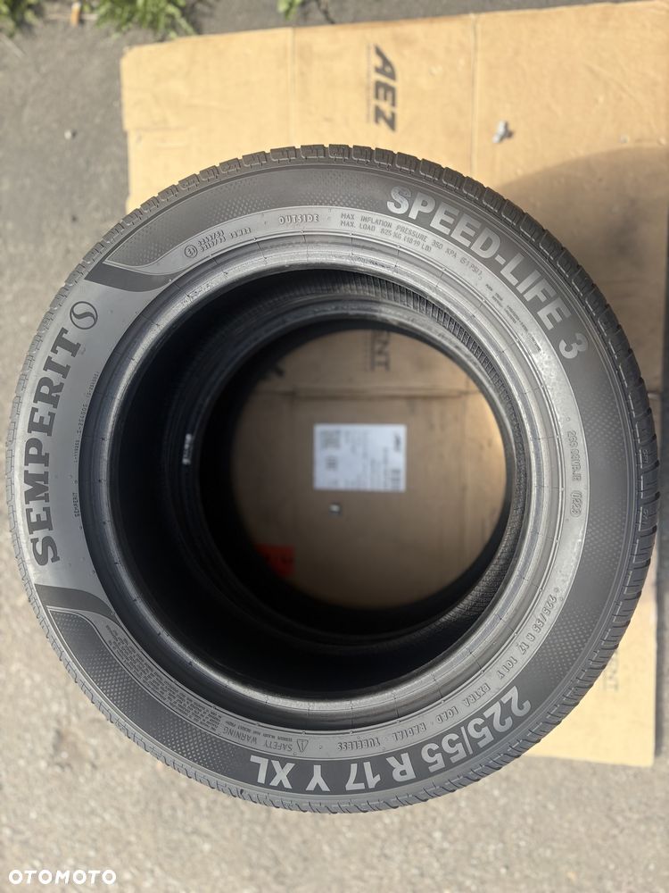 2x semperit 225/55/17 z 2023 roku 6mm - 2