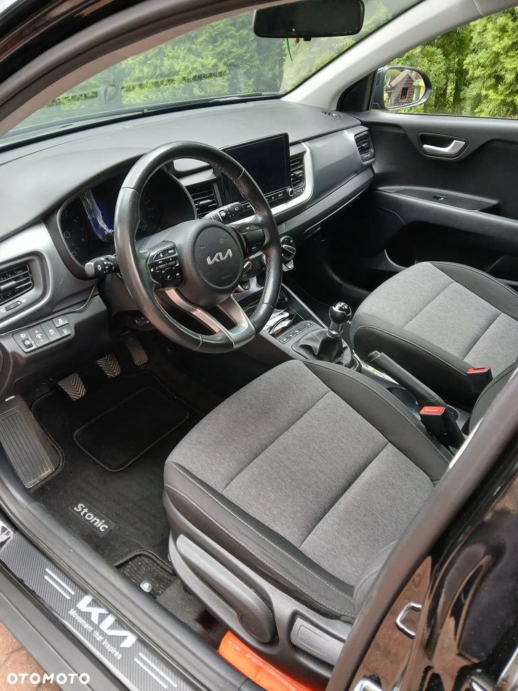 Kia Stonic 1.2 L - 3