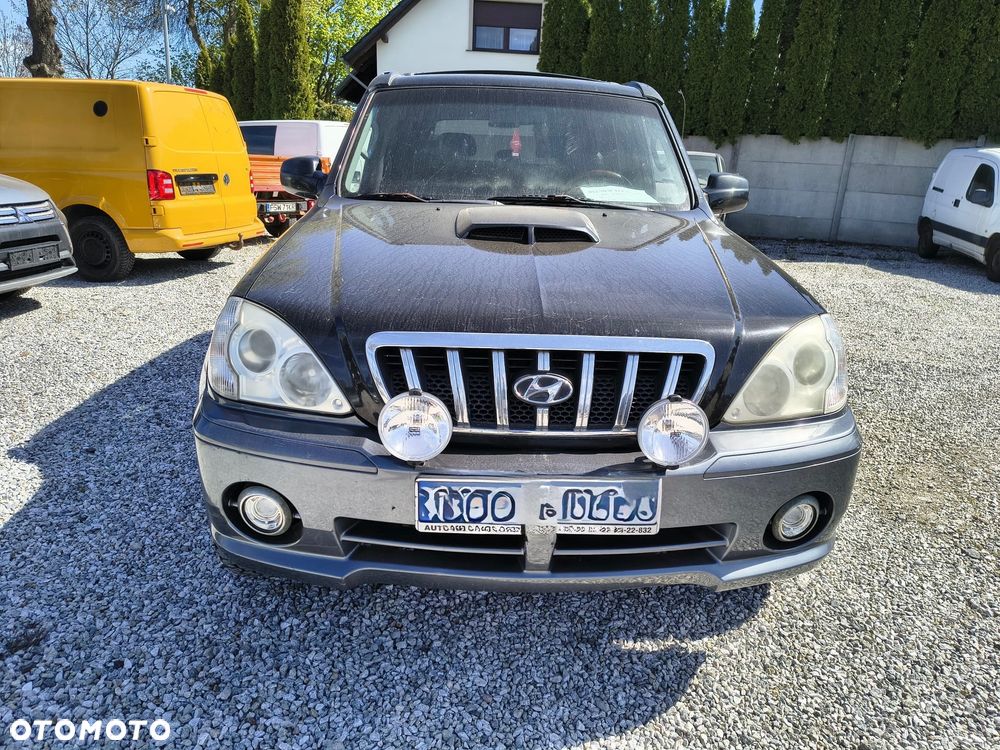 Hyundai Terracan - 2