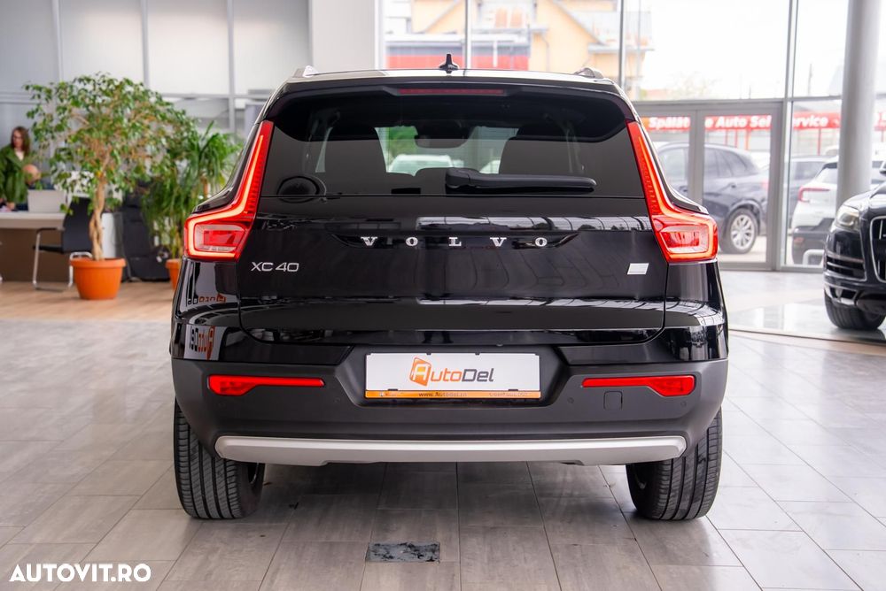Volvo XC 40 T5 Recharge DKG Inscription Expression - 6