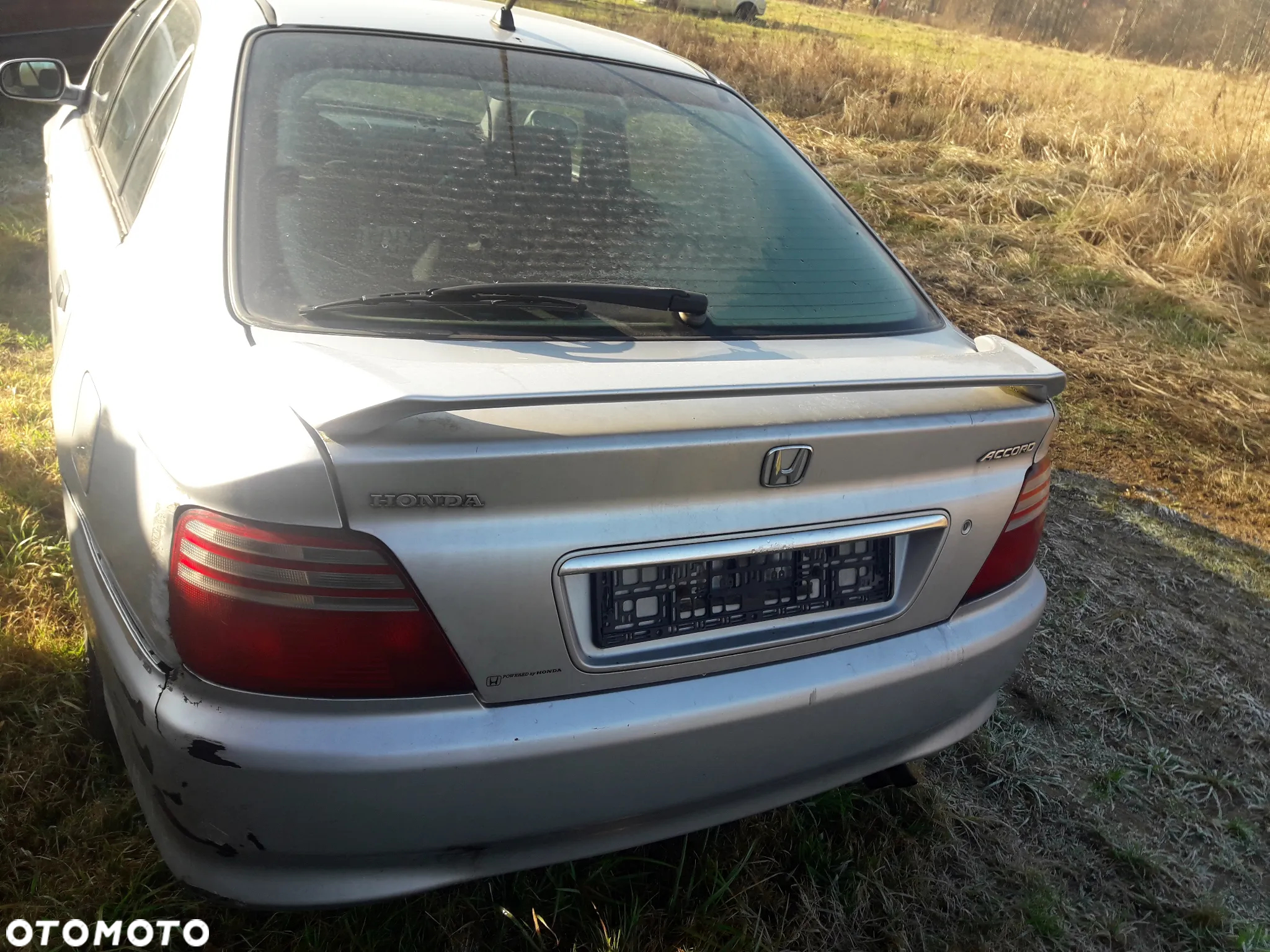 Honda Accord 99-02  HB  Klapa tylna z Lotką błotnik   drzwi Szyba boczna - 2