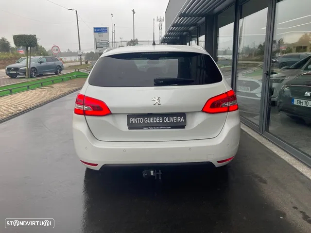 Peugeot 308 SW 1.5 BlueHDi Style EAT8 - 8