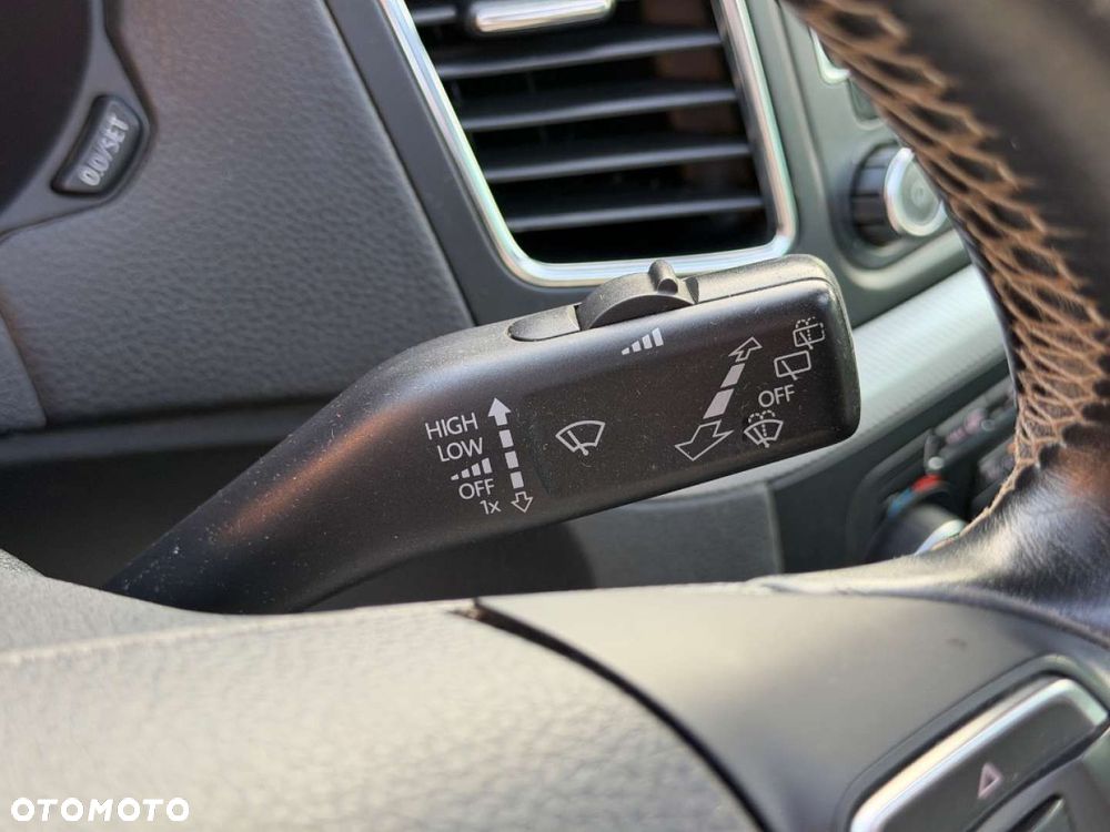Volkswagen Sharan - 18