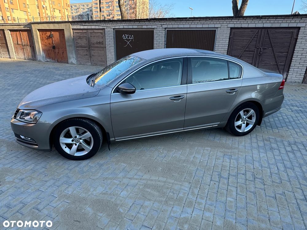 Volkswagen Passat 1.8 TSI Comfortline - 7
