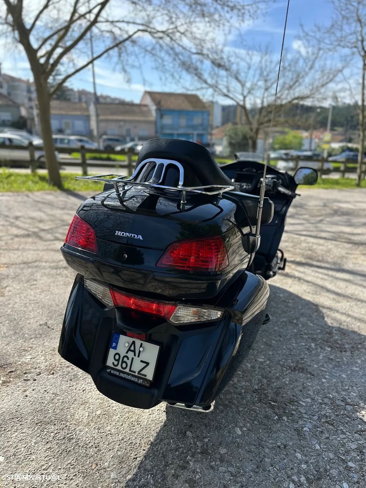 Honda Goldwing - 11