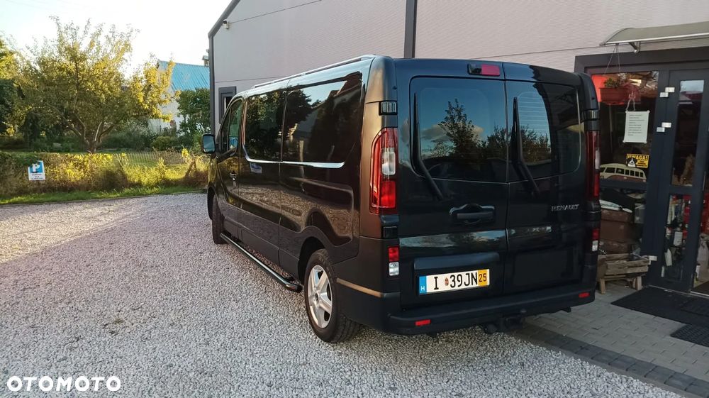 Renault Trafic - 18