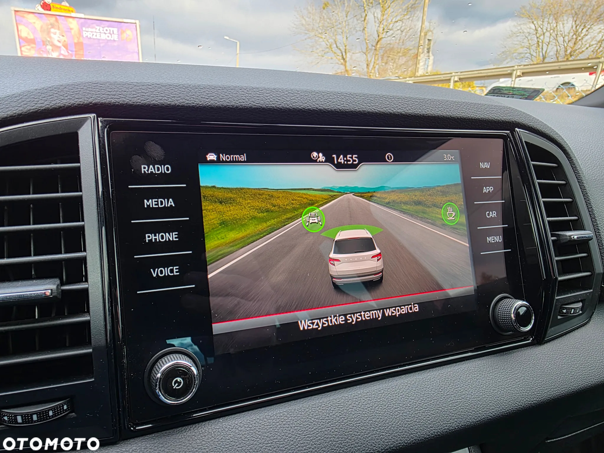 Skoda Karoq 1.5 TSI ACT Sportline DSG - 19