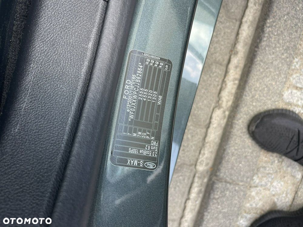 Ford S-Max - 30